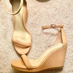 Never worn suede wedge with strappy heel